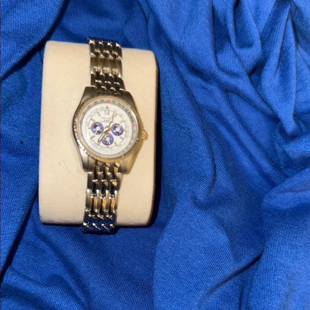 Vellaccio Silver Watch with Blue Accents